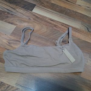 Brand new SKIMS bra